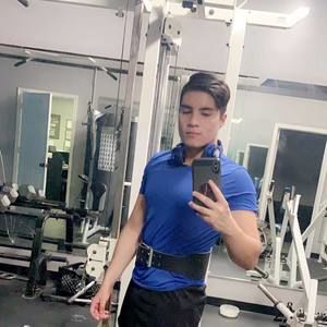 Meet your Posher, Angelo